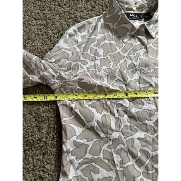 Women 100% Silk Button Shirt Tunic Animal Print Office Casual Quiet Lux LARGE - Picture 7 of 8